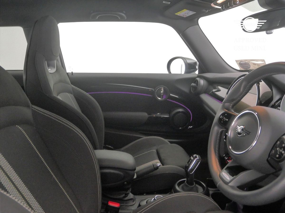 2024 MINI Hatch 1.5L Petrol For Sale Images