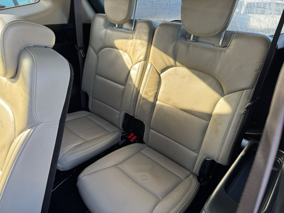 2017 Kia Carens 1.7L Diesel For Sale Images