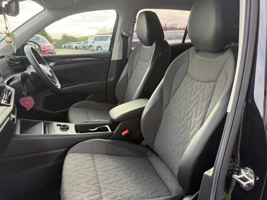 2024 Volkswagen Tiguan 1.5L Petrol Plug-in Hybrid For Sale Images
