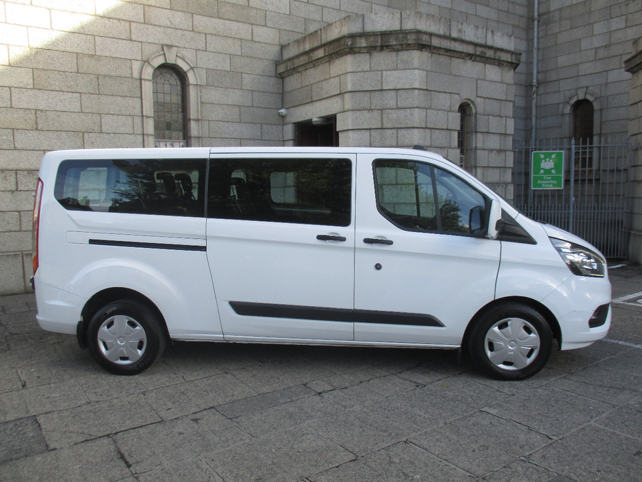 2023 Ford Transit Custom Kombi 2L Diesel For Sale Images