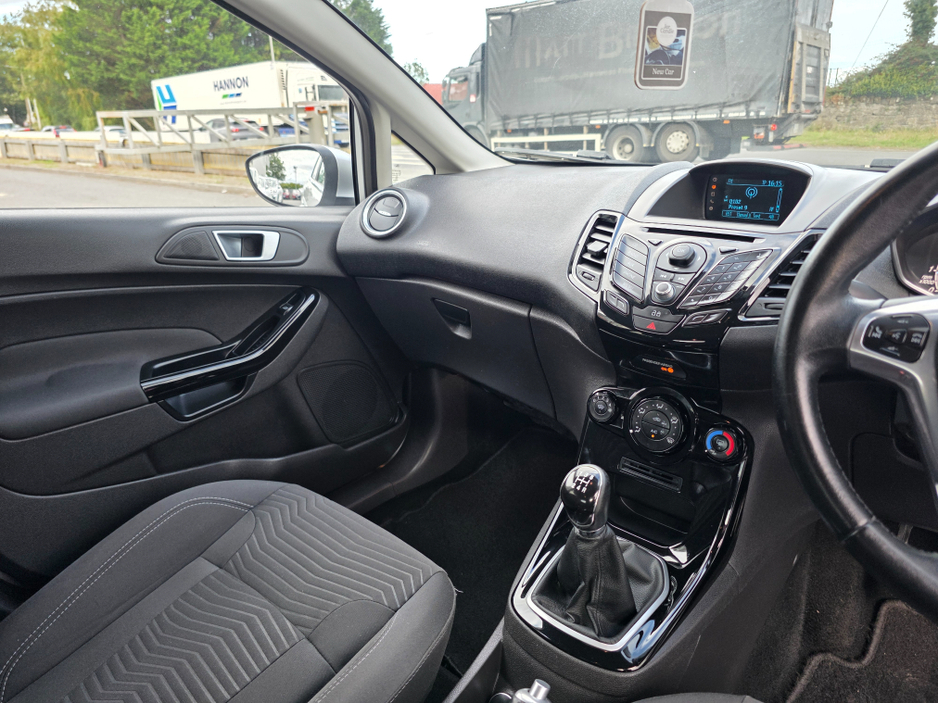 Ford Fiesta MCA TITANIUM 1.25 60PS M5 4 4DR — thumbnail 20