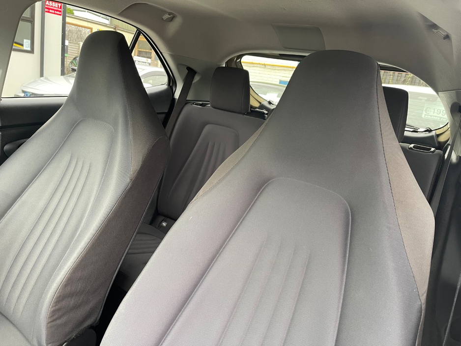 2022 Toyota Yaris Cross 1.5L Petrol Hybrid For Sale Images