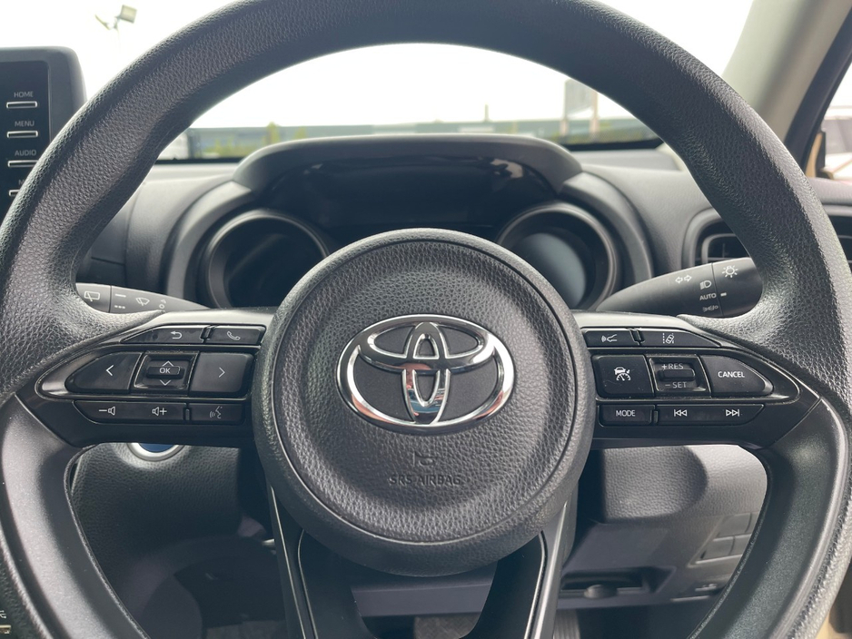 2022 Toyota Yaris Cross 1.5L Petrol Hybrid For Sale Images