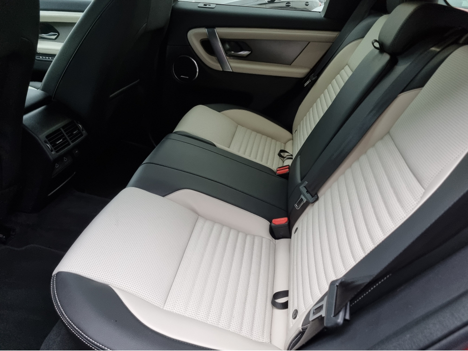 2024 Land Rover Discovery Sport 1.5L Petrol Plug-in Hybrid For Sale Images