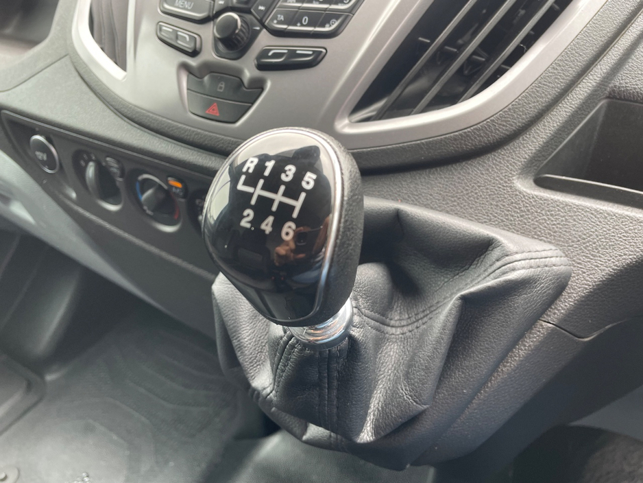 2019 Ford Transit 2L Diesel For Sale Images