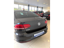 2019 Volkswagen Passat 2L Diesel For Sale Images