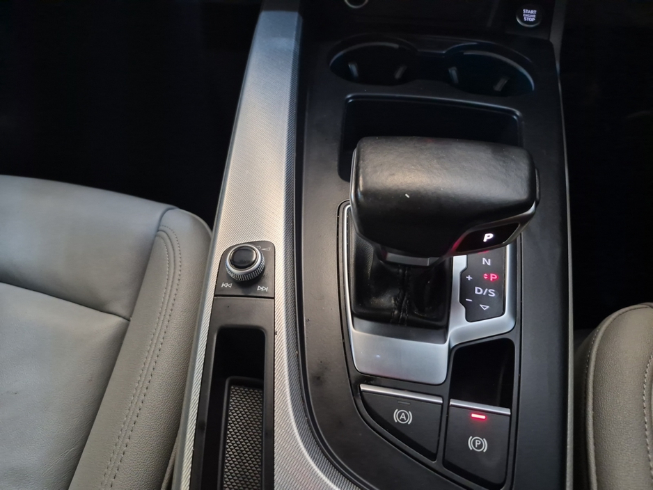 2022 Audi A4 2L Diesel For Sale Images