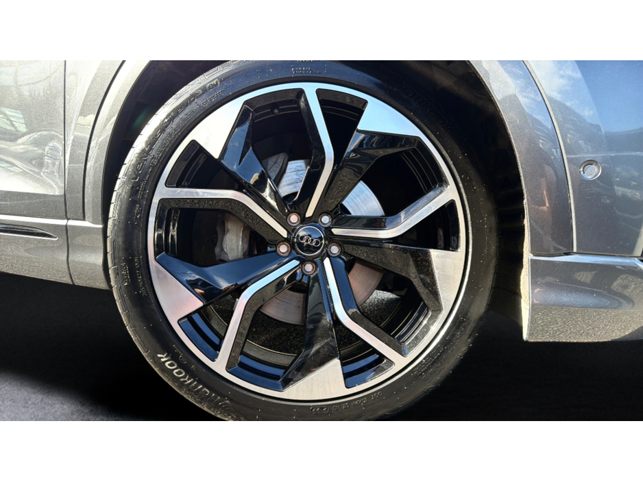 2023 Audi Q8 3L Diesel For Sale Images