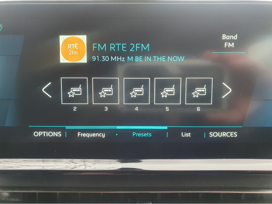 2022 Peugeot 3008 1.6L Petrol Plug-in Hybrid For Sale Images
