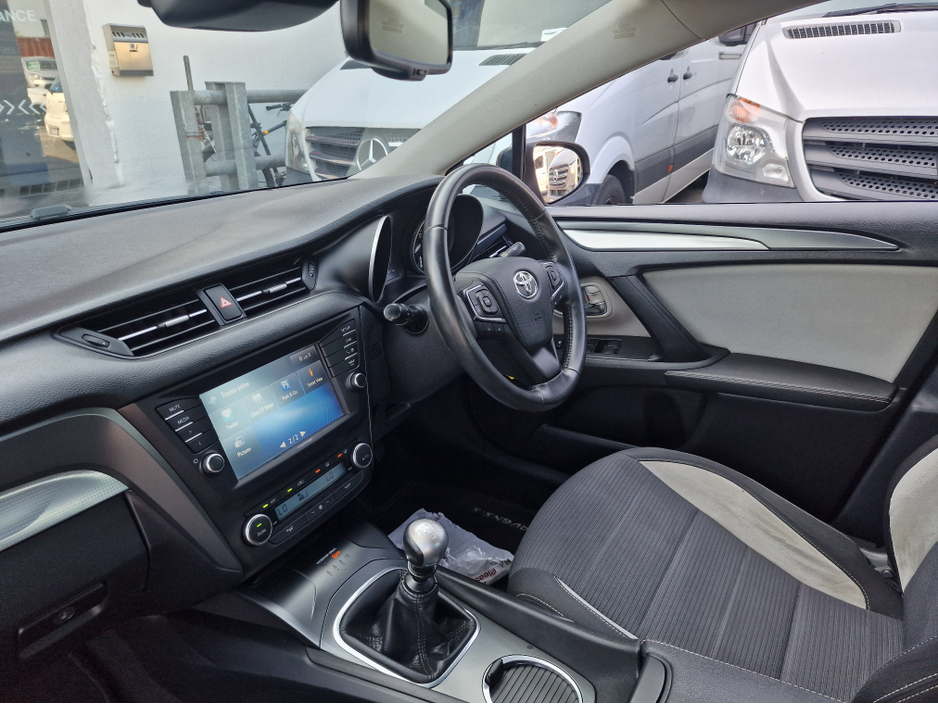 2017 Toyota Avensis 1.6L Diesel For Sale Images