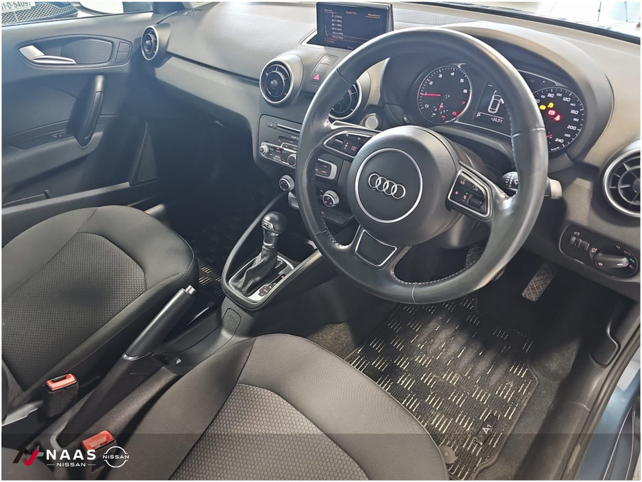 Audi A1 SPORTBACK 1,0 — thumbnail 11