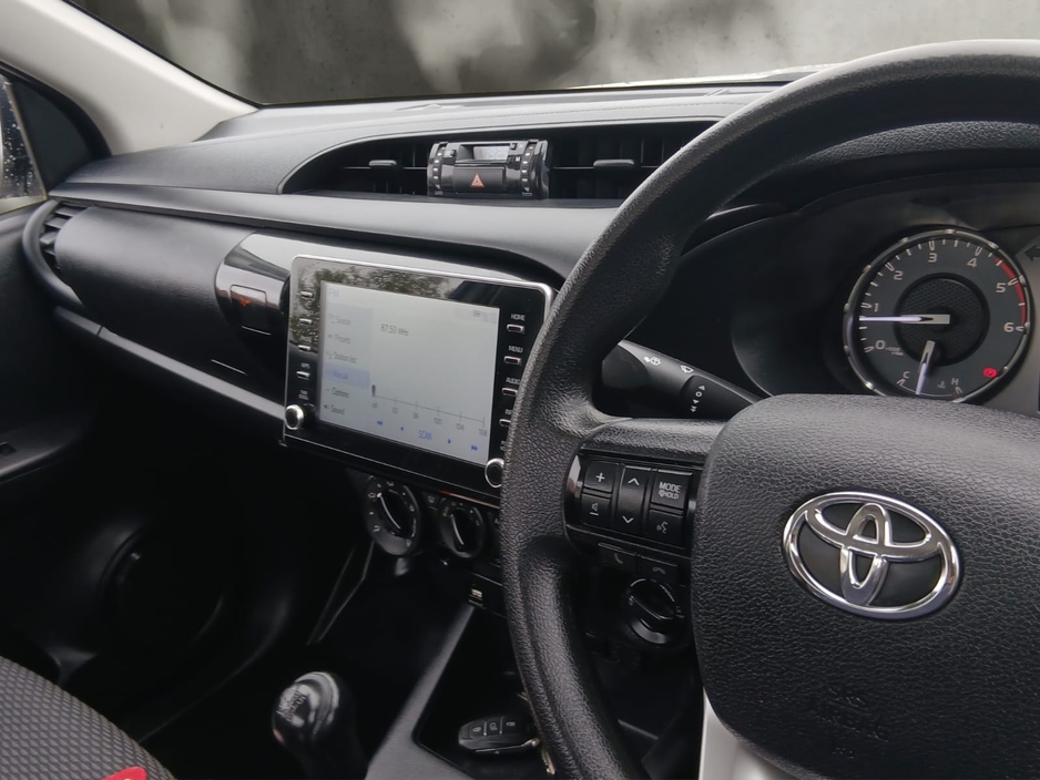 2025 Toyota Hilux 2.4L Diesel For Sale Images