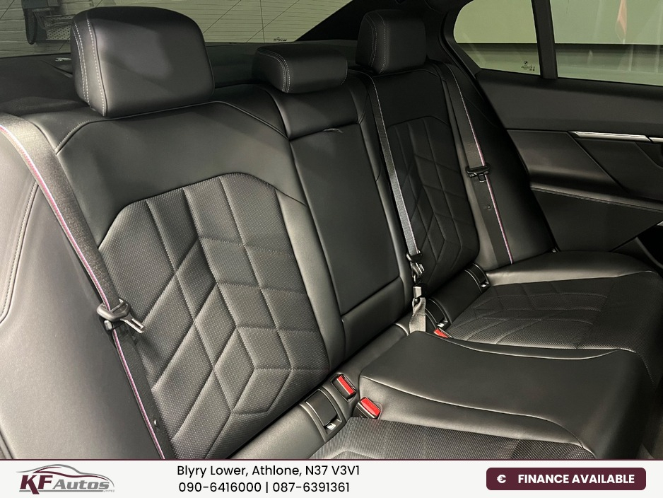 2024 BMW 5 Series 2L Petrol Plug-in Hybrid For Sale Images