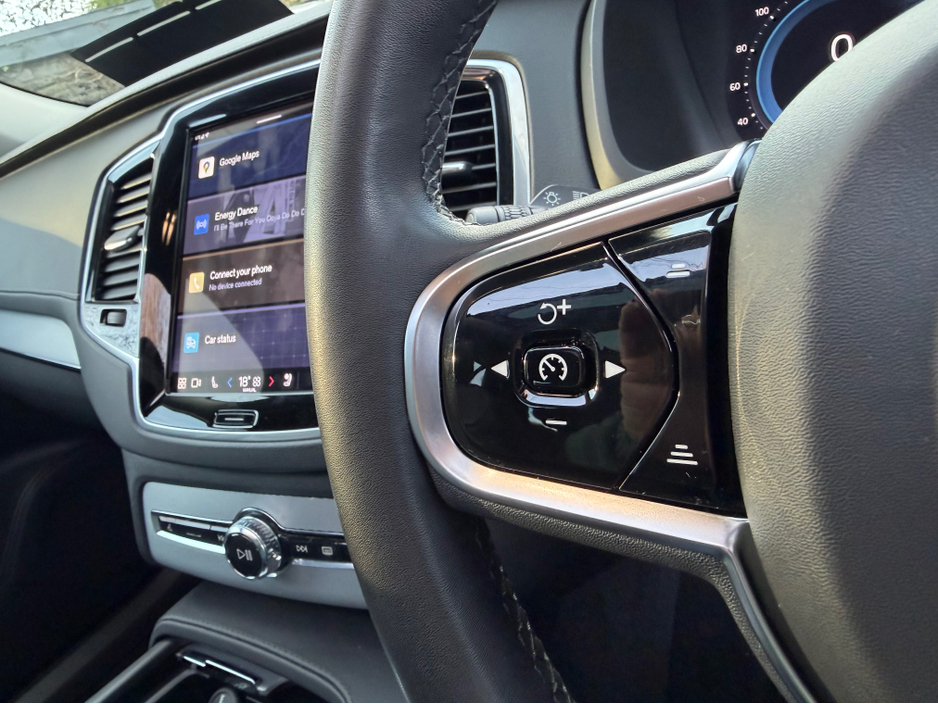 2023 Volvo XC90 2L Petrol Plug-in Hybrid For Sale Images