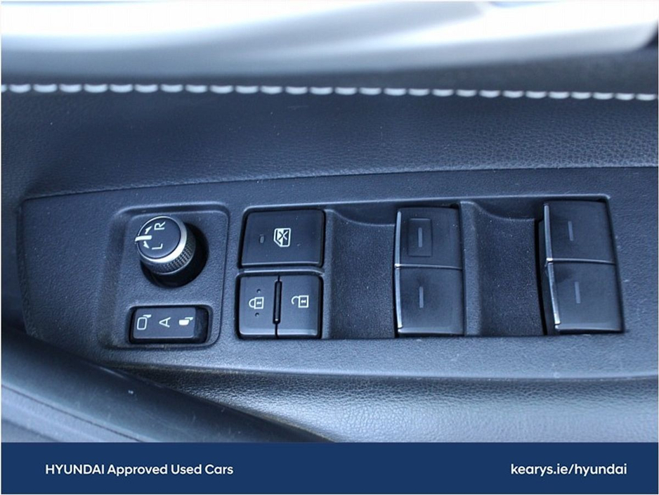 Toyota Corolla SPORT HYBRID AUTO * From €94 P/W * — thumbnail 23