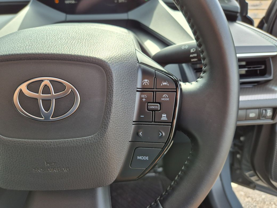 Toyota Prius 2.0 HEV / G-PACK HIGH SPEC / LOW MILEAGE / TAX €150 — thumbnail 19