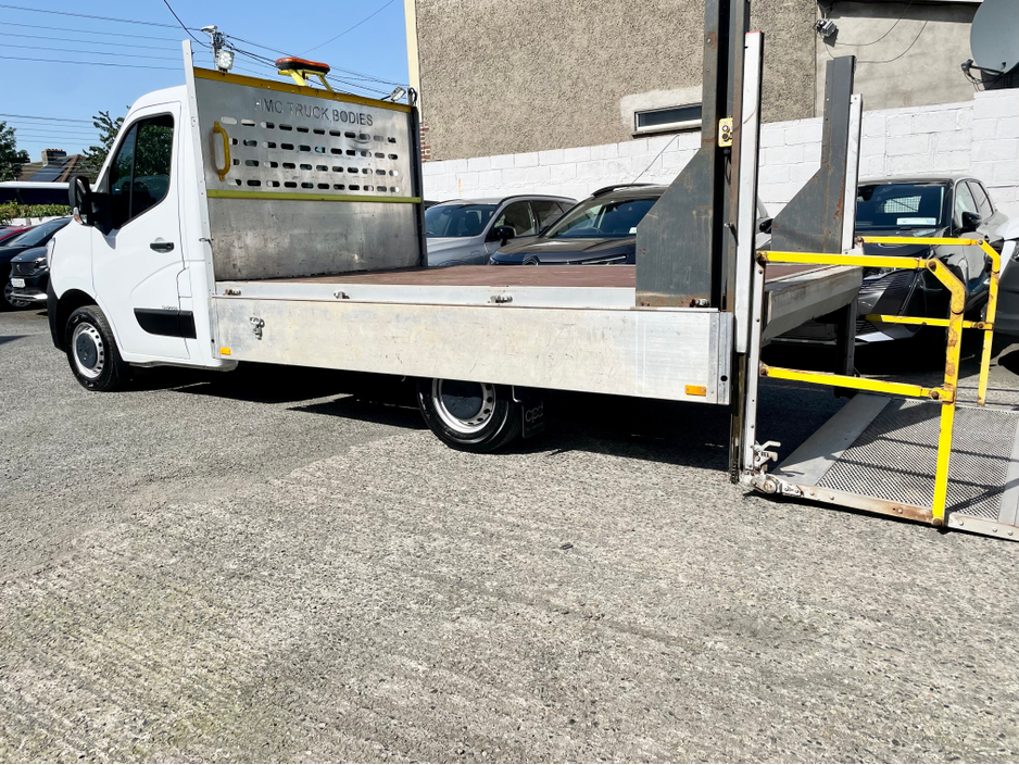 2022 Renault Master 2.3L Diesel For Sale Images