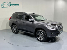 Toyota Landcruiser 2.8 D4D LWB Commercial 211