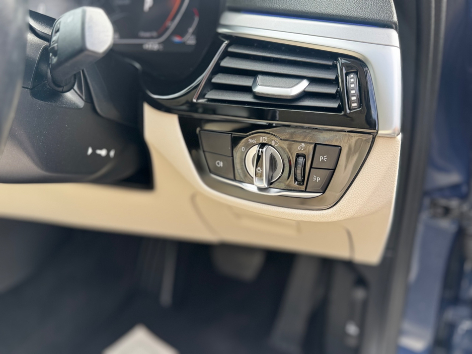 2022 BMW 5 Series 2L Diesel For Sale Images