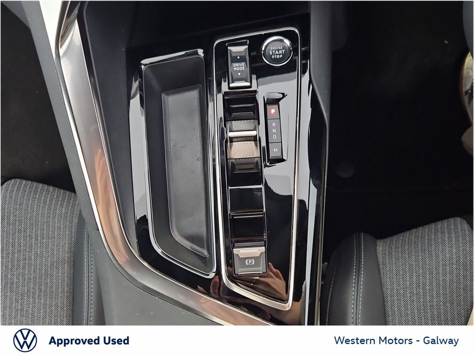 Peugeot 5008 Allure - 1 owner - full main dealer history — thumbnail 26