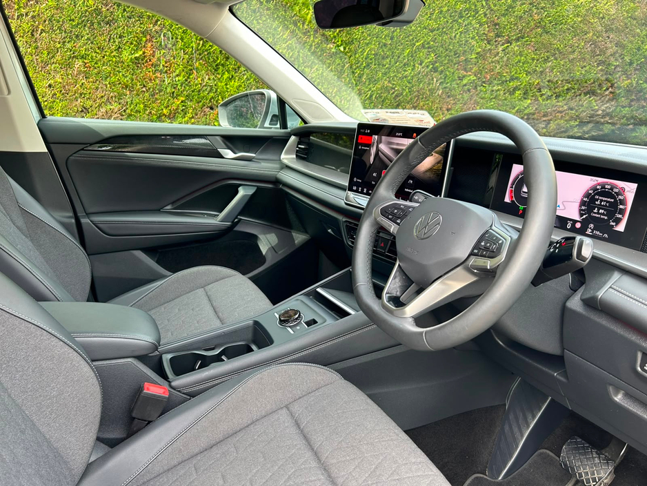 2025 Volkswagen Tayron 2L Diesel For Sale Images