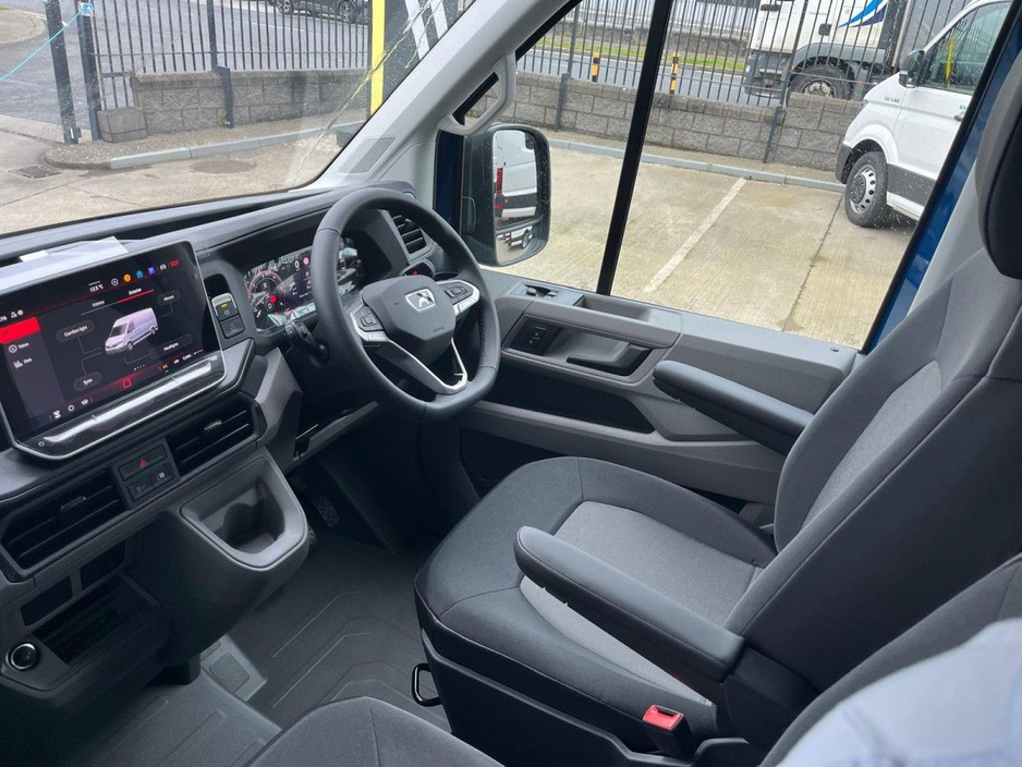 2026 MAN TGE 2L Diesel For Sale Images