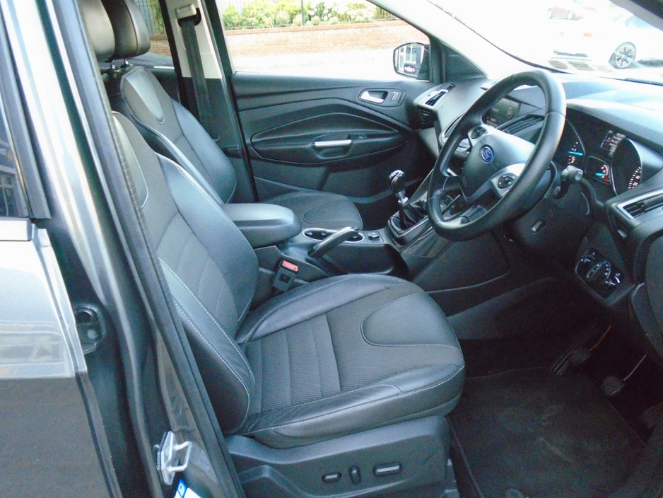 2016 Ford Kuga 2L Diesel For Sale Images