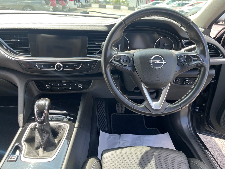 2020 Opel Insignia 2L Diesel For Sale Images