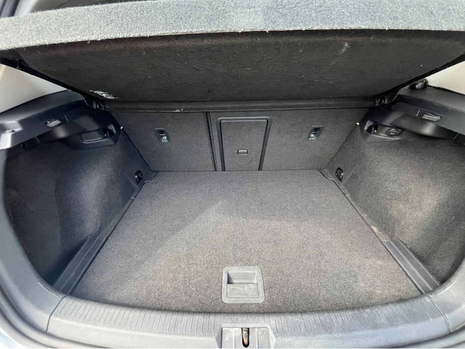 2014 Volkswagen Golf 1.6L Diesel For Sale Images