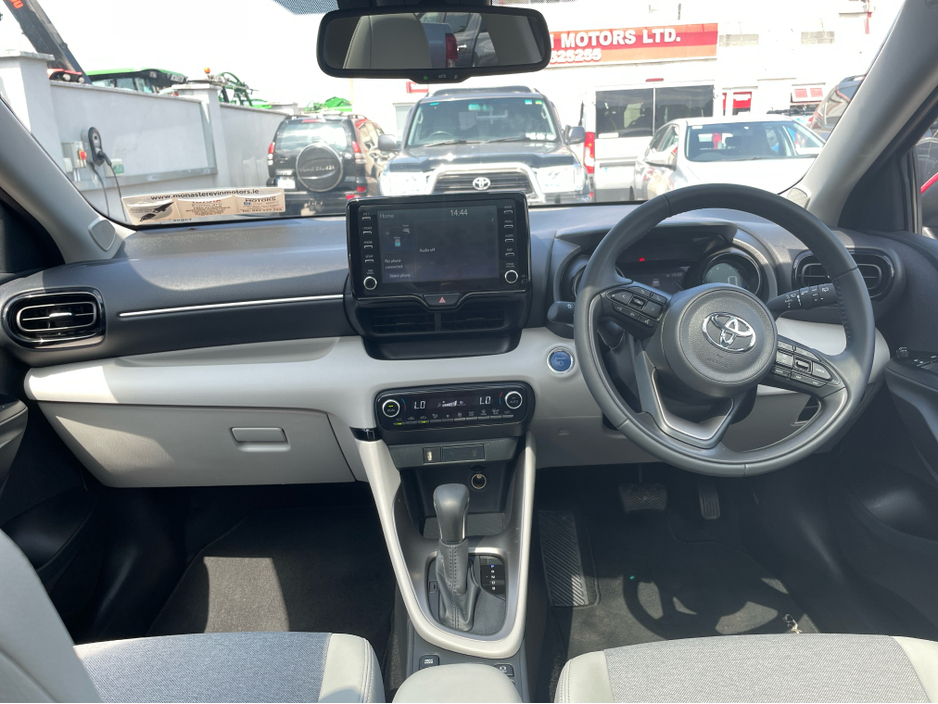 2023 Toyota Yaris 1.5L Petrol Hybrid For Sale Images