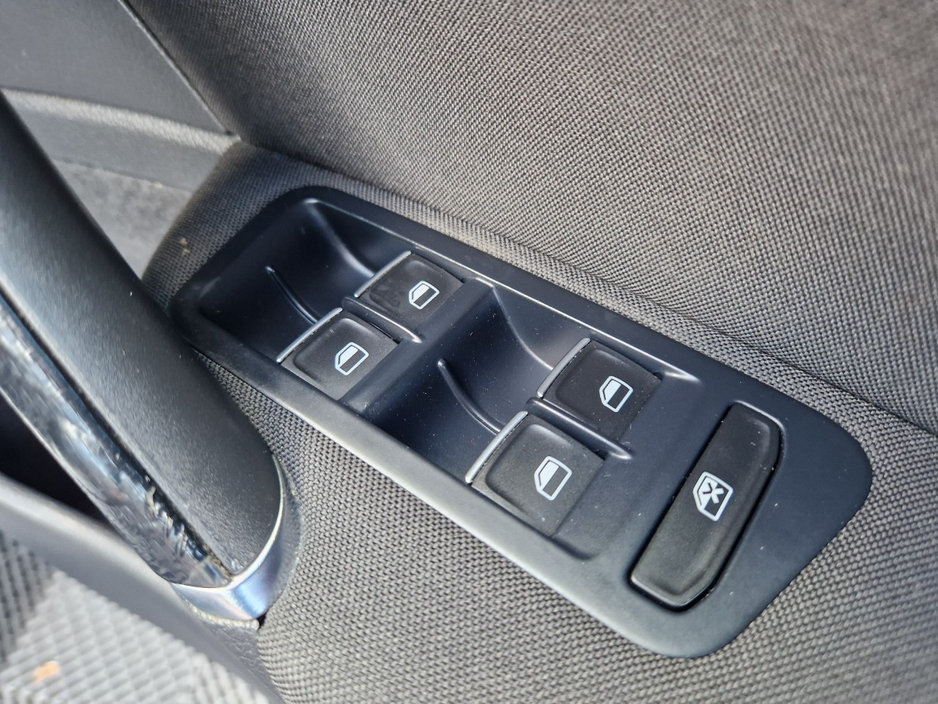 2013 Volkswagen Golf 1.4L Petrol For Sale Images