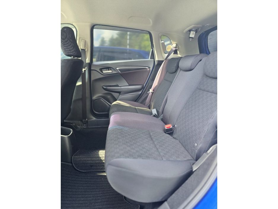 Honda Fit 1.3 PETROL AUTO — thumbnail 11