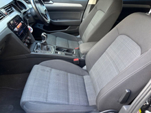 2021 Volkswagen Passat 2L Diesel For Sale Images
