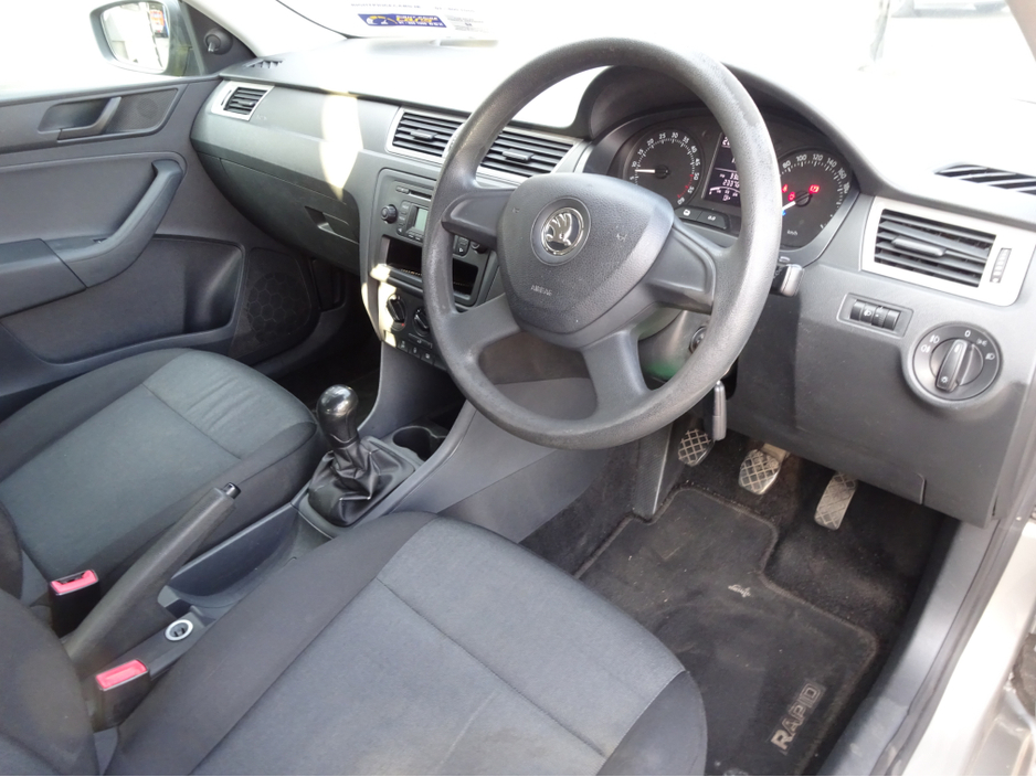 2013 Skoda Rapid 1.6L Diesel For Sale Images