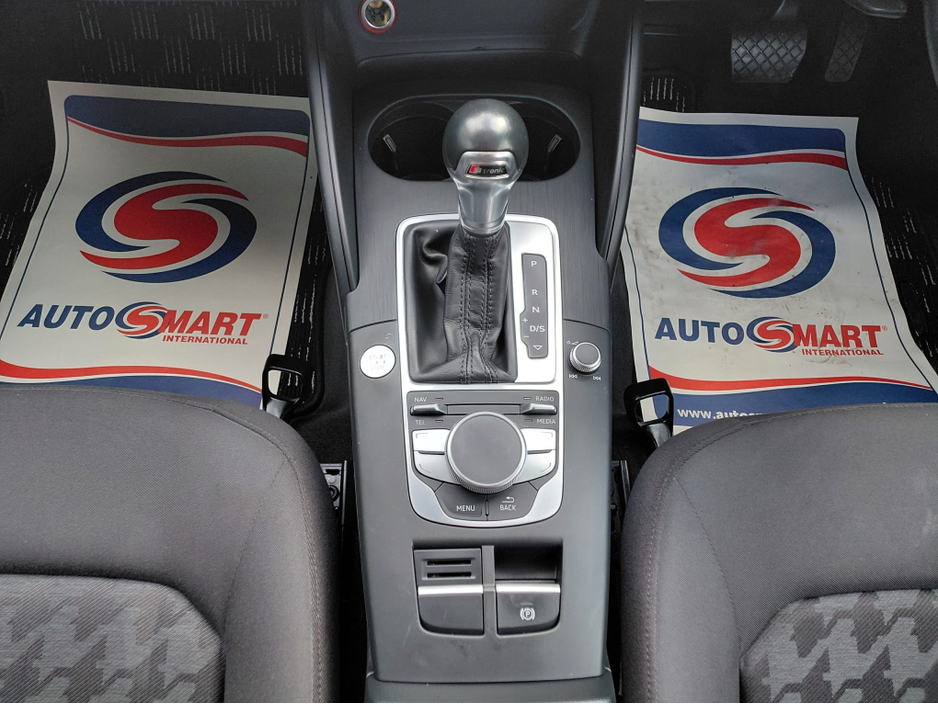 Audi A3 Audi A3 1.4 TFSI, Petrol, auto, fully loaded with spec 18"alloys — thumbnail 13