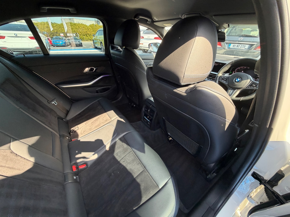 BMW 3 Series M-SPORT X-DRIVE - 2.0L DIESEL - AUTO - 12M WARRANTY - CAR: 2160 — thumbnail 36