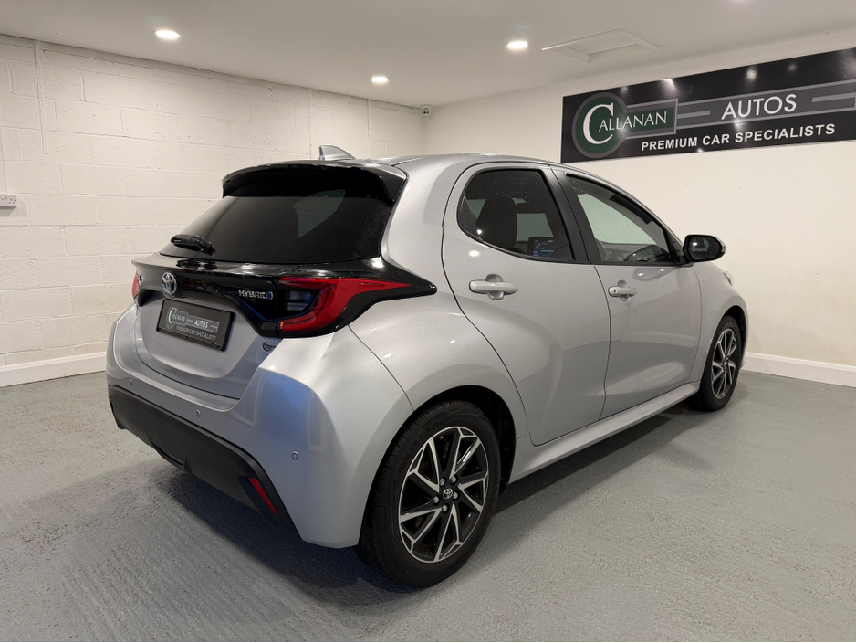 2022 Toyota Yaris 1.5L Hybrid For Sale Images