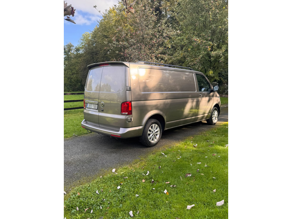 2020 Volkswagen Transporter 2L Diesel For Sale Images