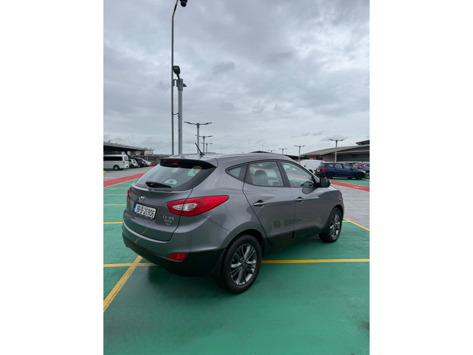 Hyundai ix35 1.7 Diesel Executive 2WD 115hp — thumbnail 7
