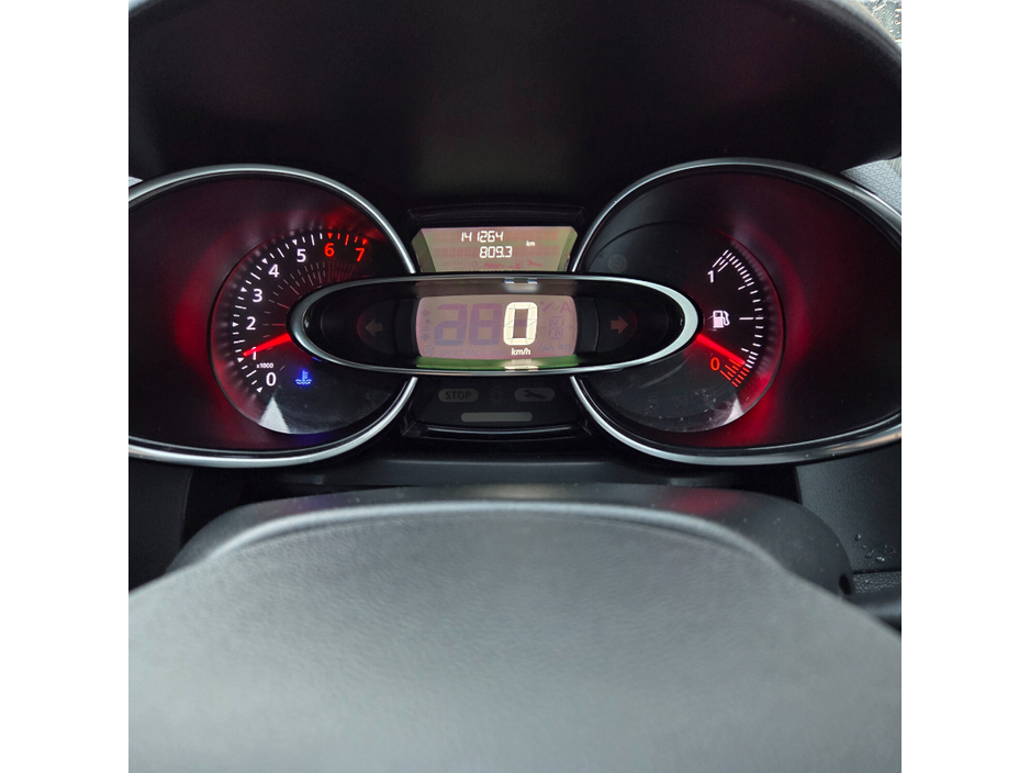 2017 Renault Clio 1.1L Petrol For Sale Images