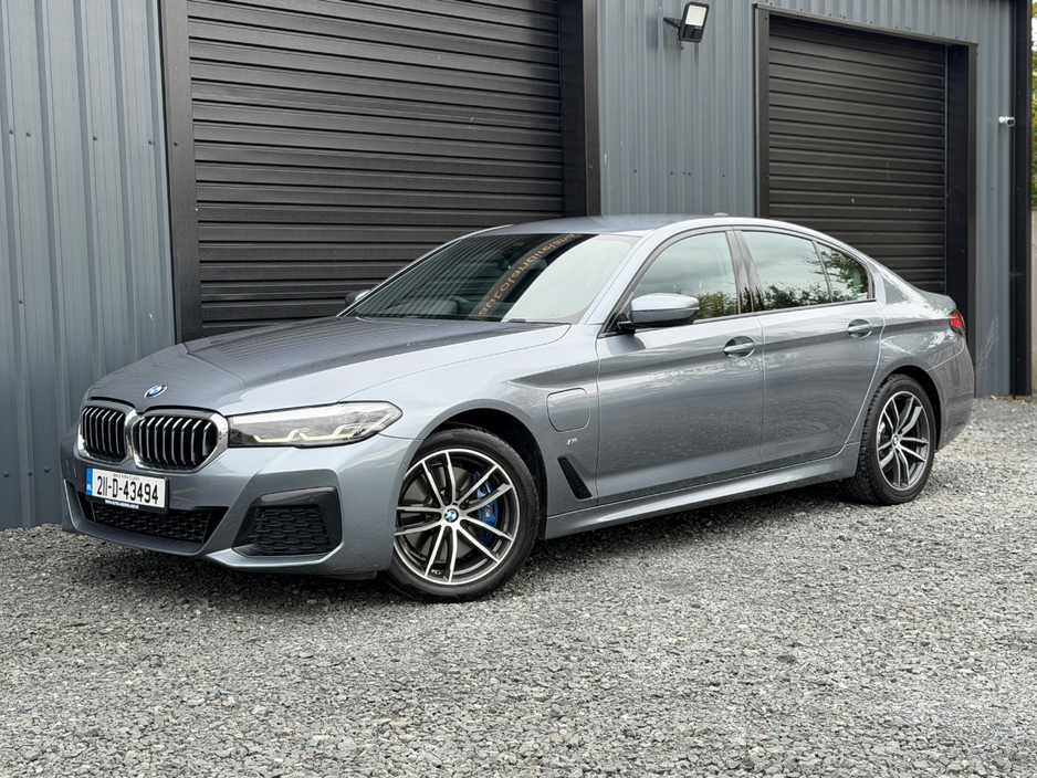 BMW 5 Series M SPORT AUTO