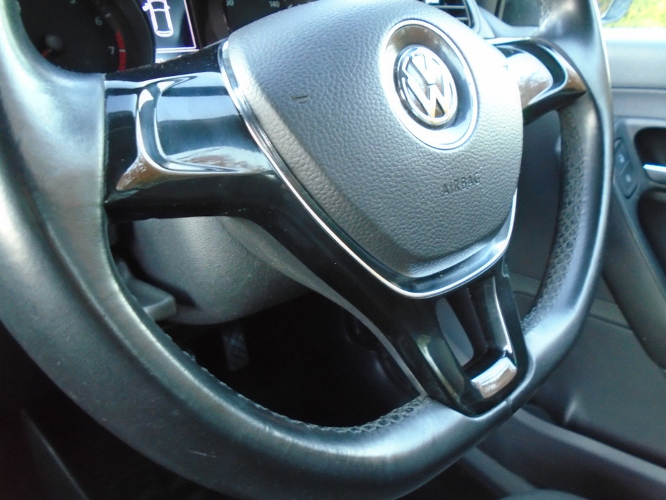 2015 Volkswagen Polo 1L Petrol For Sale Images