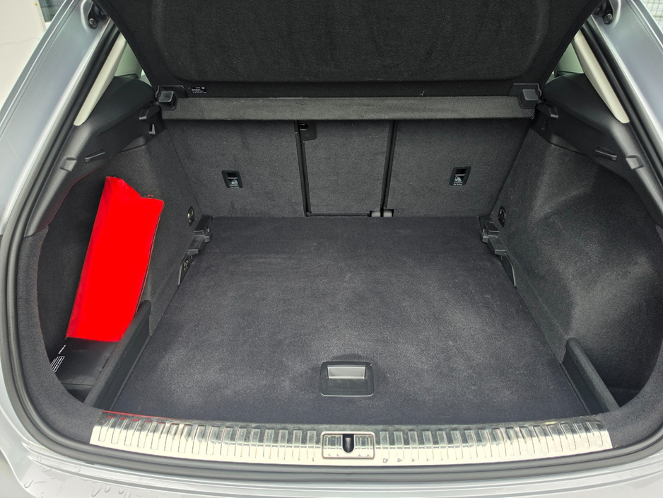 2021 Audi Q3 2L Diesel For Sale Images