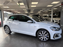 2017 Volkswagen Golf 1.4L Petrol Plug-in Hybrid For Sale Images