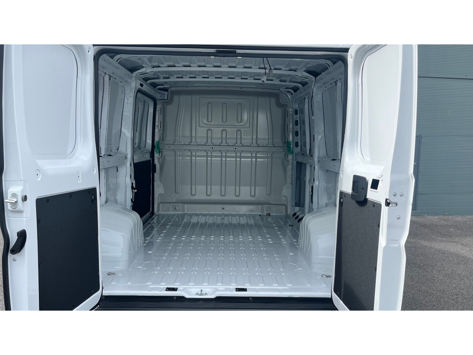 2026 Opel Movano 2.2L Diesel For Sale Images