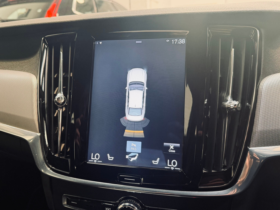 2018 Volvo S90 2L Diesel For Sale Images