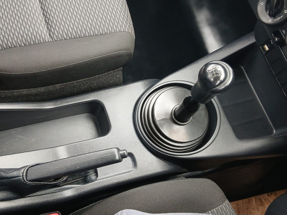 2025 Toyota Hilux 2.4L Diesel For Sale Images