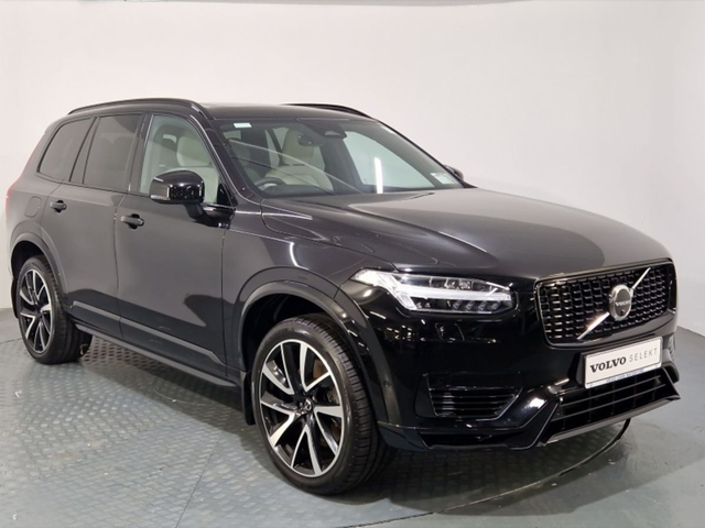 2022 VOLVO XC90 T8 PHEV Plus (Dark Theme)
