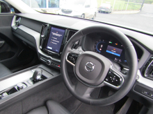 2023 Volvo XC60 2L Petrol Plug-in Hybrid For Sale Images