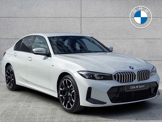 2026 BMW 3 SERIES 330e M Sport